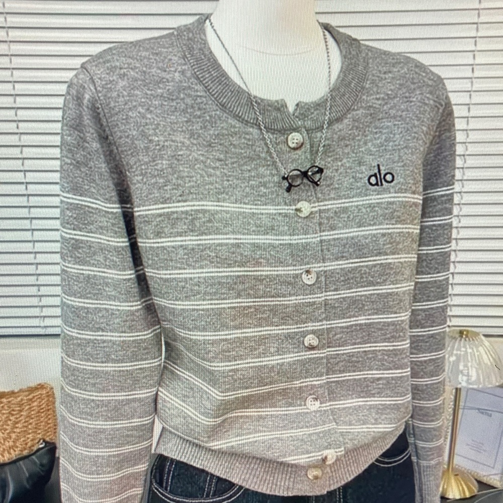 ALO Yoga Women's Gray and White Striped Cardigan